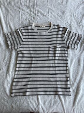 Anerkjendt Men’s Black and White Knit Textured Pocket Tee Shirt
